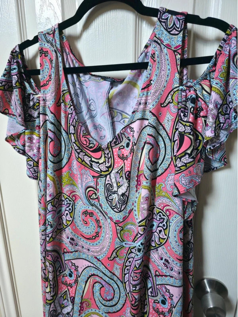 Woman's 2X geometric design maxi dress